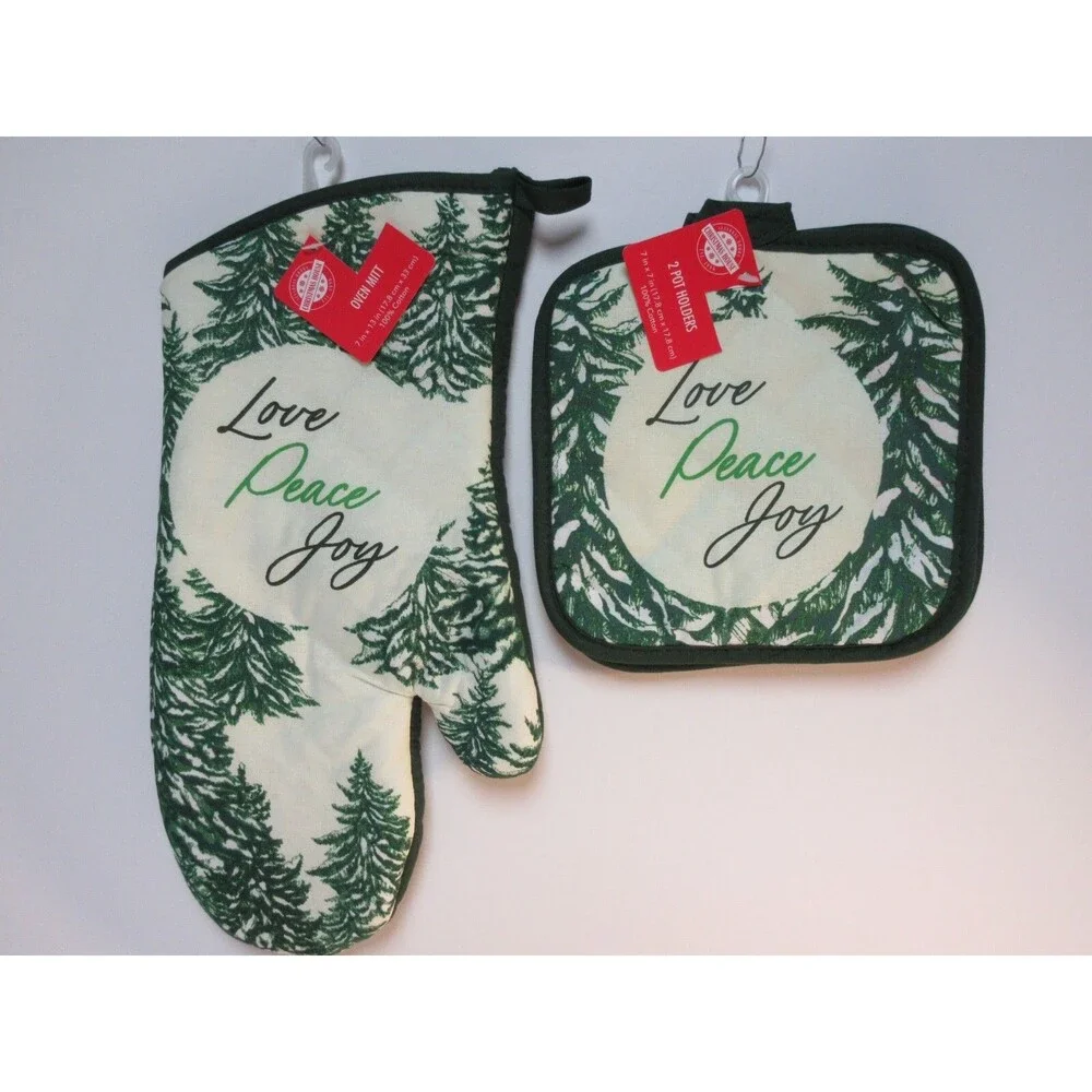 Christmas House lot of Kitchen set/Oven Mitt, 2 Pot Holders/Love Peace Joy
